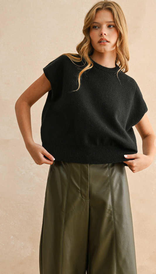 Loose Fit Short Sleeve Sweater Top