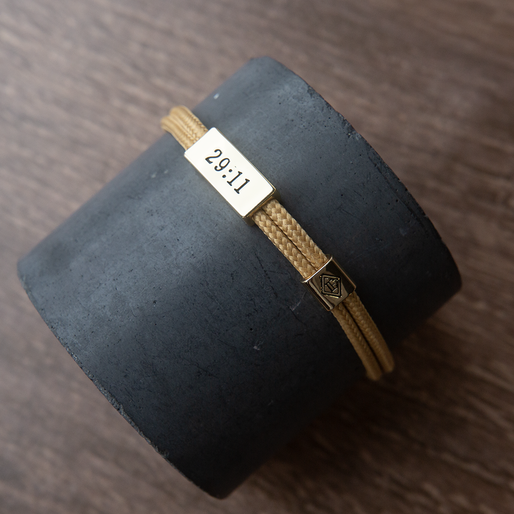 Sentiment Cord Bracelet-Jeremiah 29:11