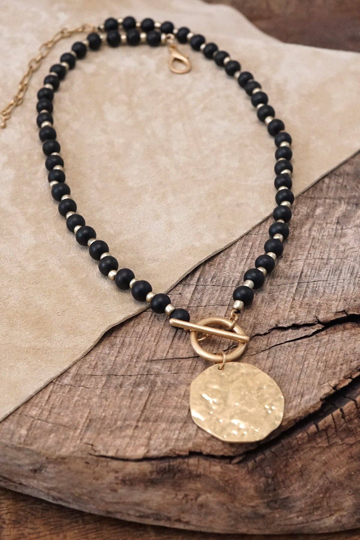 Midnight Muse Necklace
