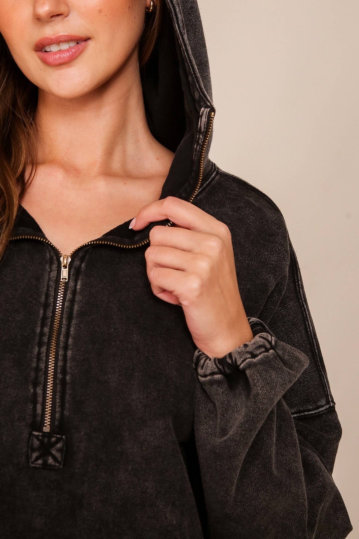 Mineral Wash Half Zip