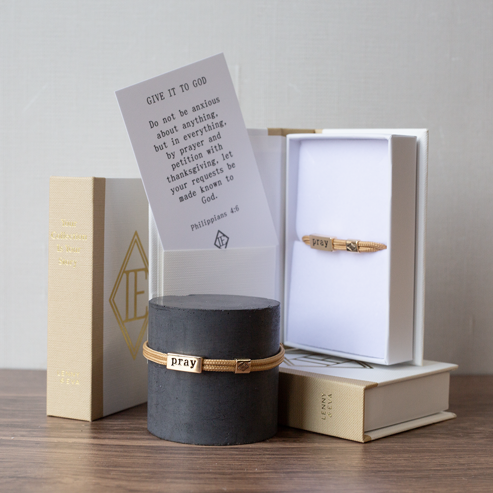 Sentiment Cord Bracelet-Pray, Philippians 4:6