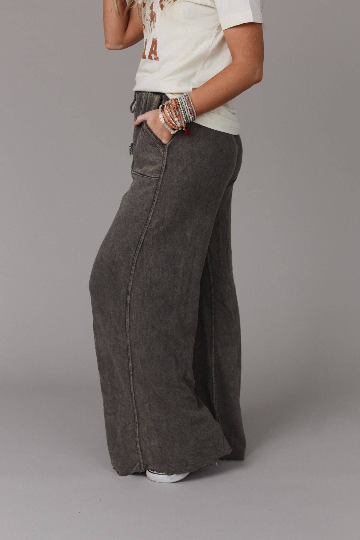 Relaxing Robin Wide Leg Pant