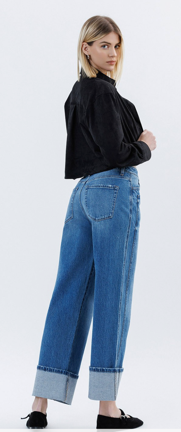 Super High Rise Cuffed Baggy Wide Jeans