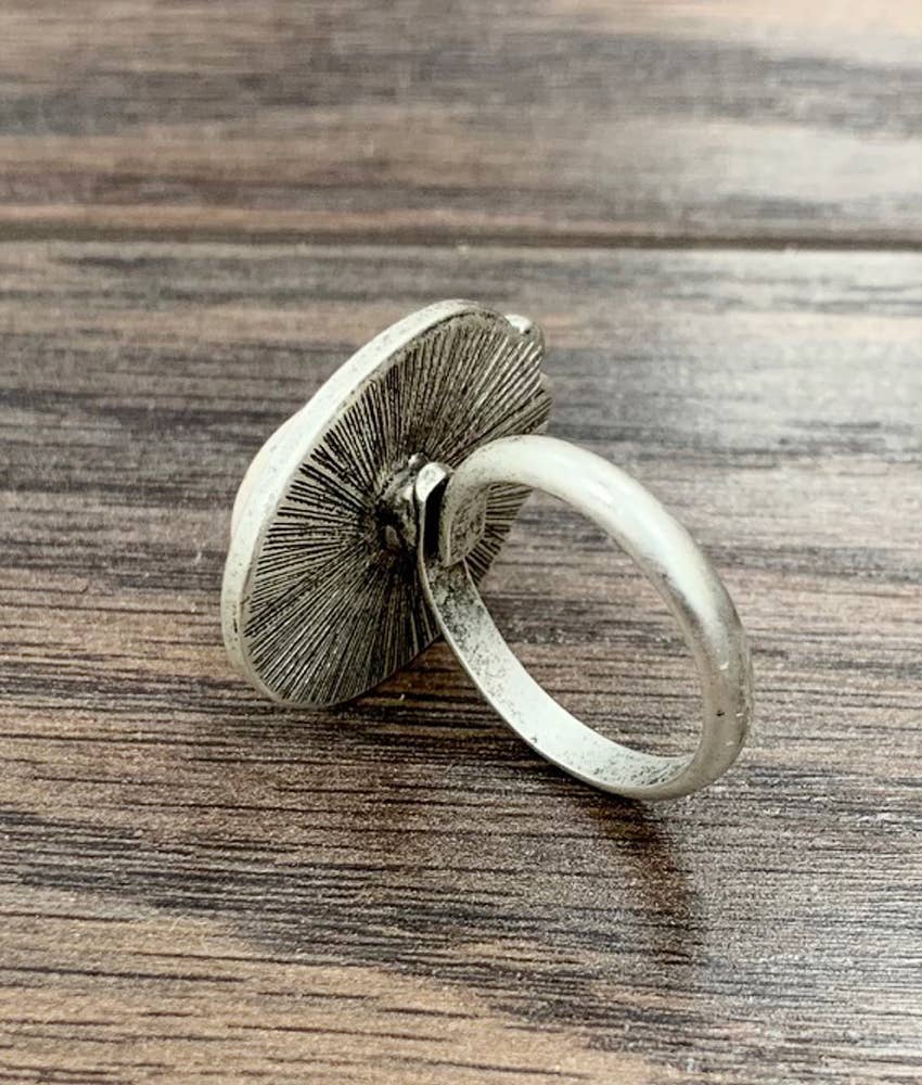 Ivory Mesa Adjustable Ring