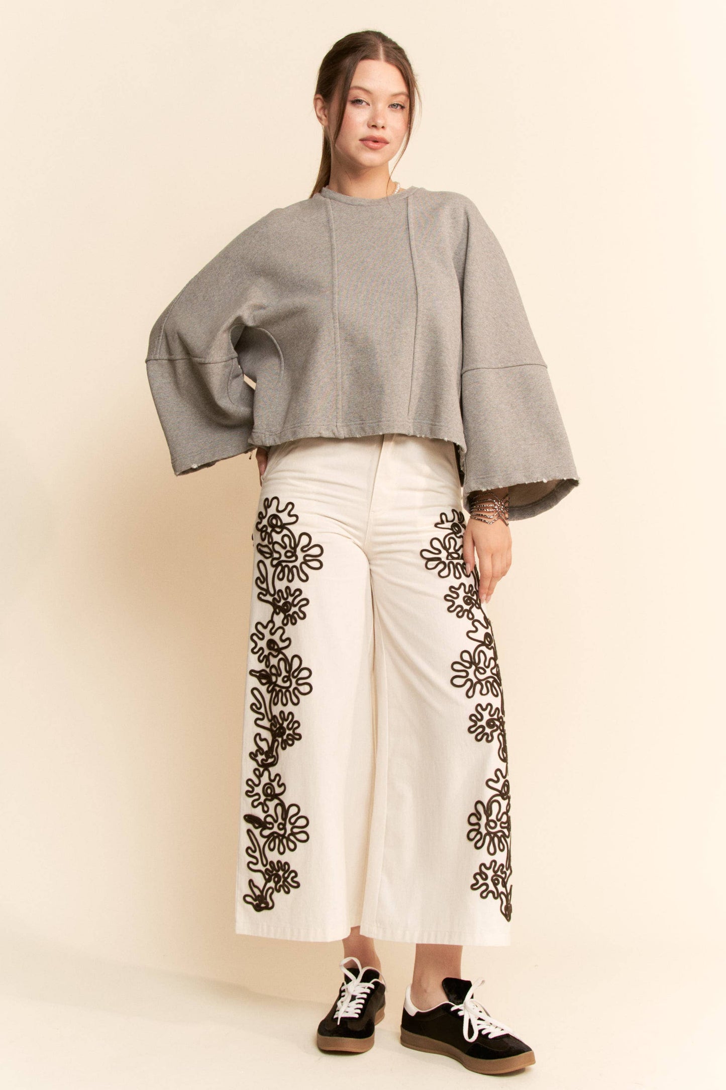 Oversize Raw Hem Sweatshirt